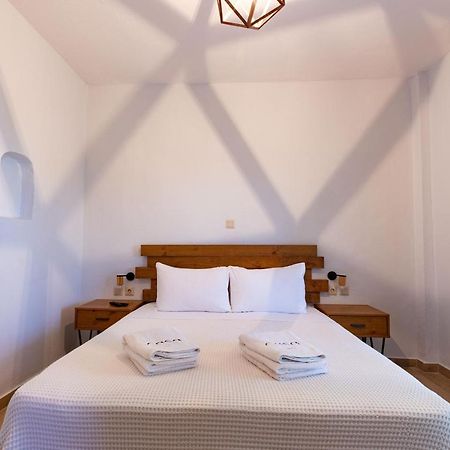 Casa Luxury Suites Paliouri Bagian luar foto