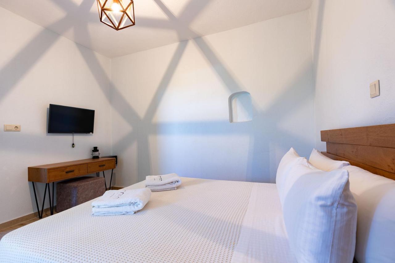 Casa Luxury Suites Paliouri Bagian luar foto