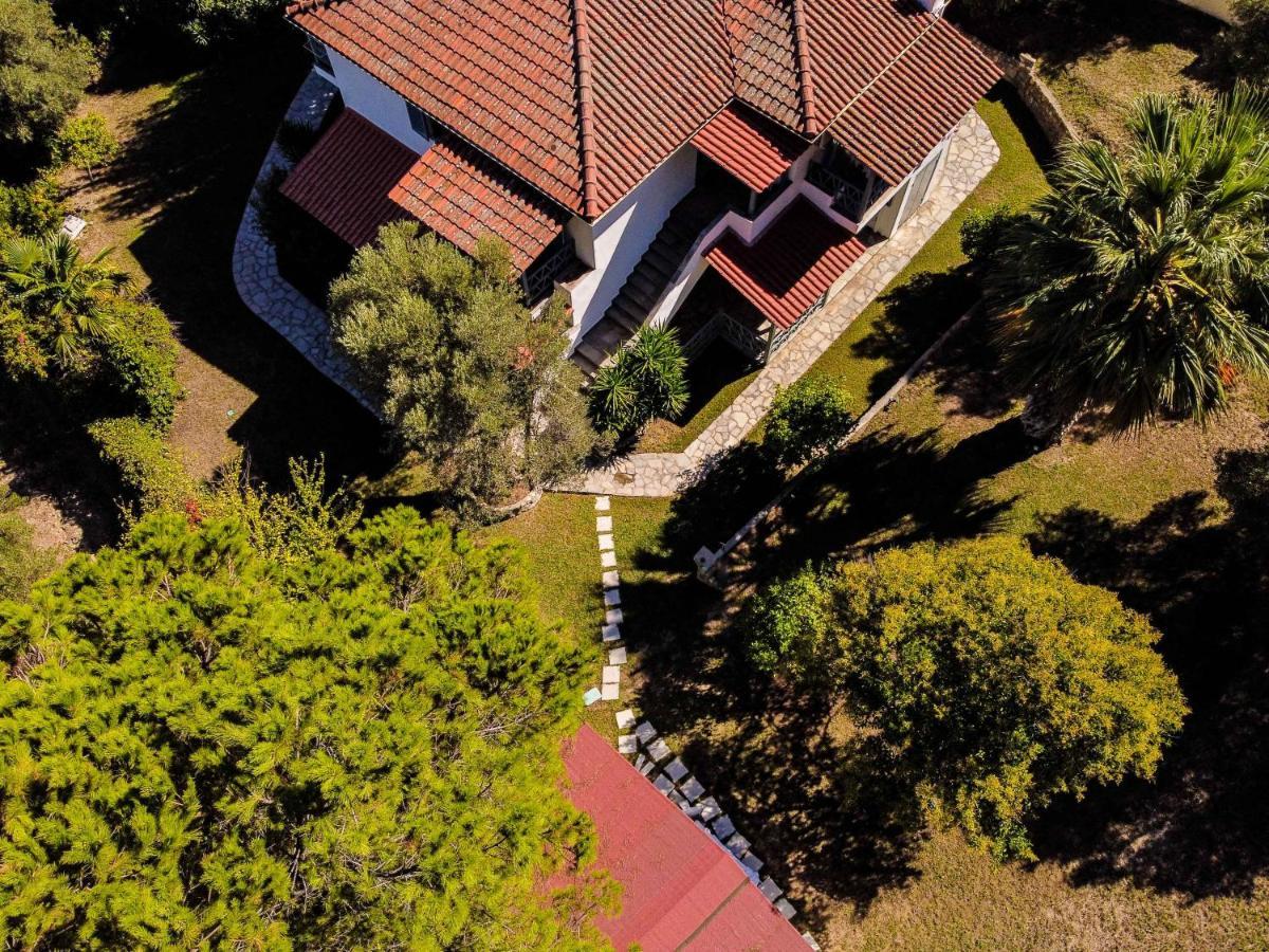 Casa Luxury Suites Paliouri Bagian luar foto