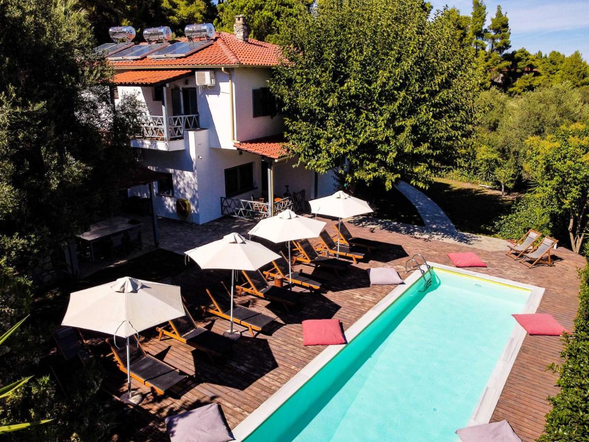 Casa Luxury Suites Paliouri Bagian luar foto