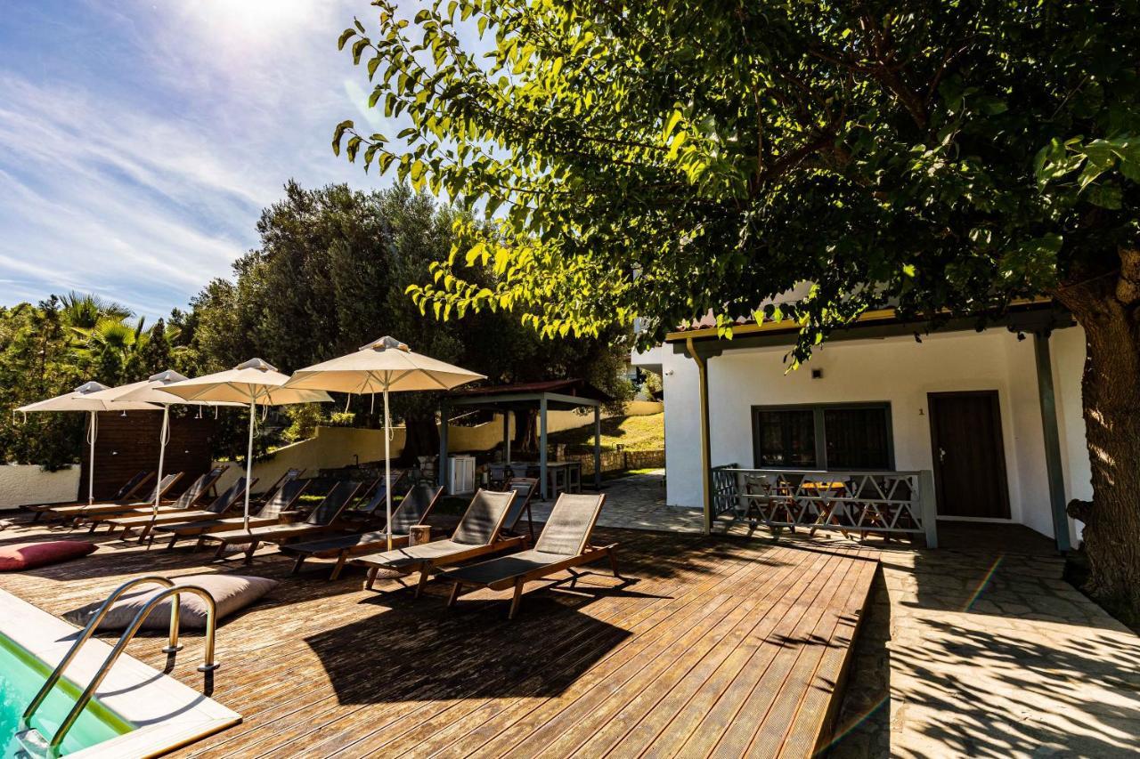 Casa Luxury Suites Paliouri Bagian luar foto