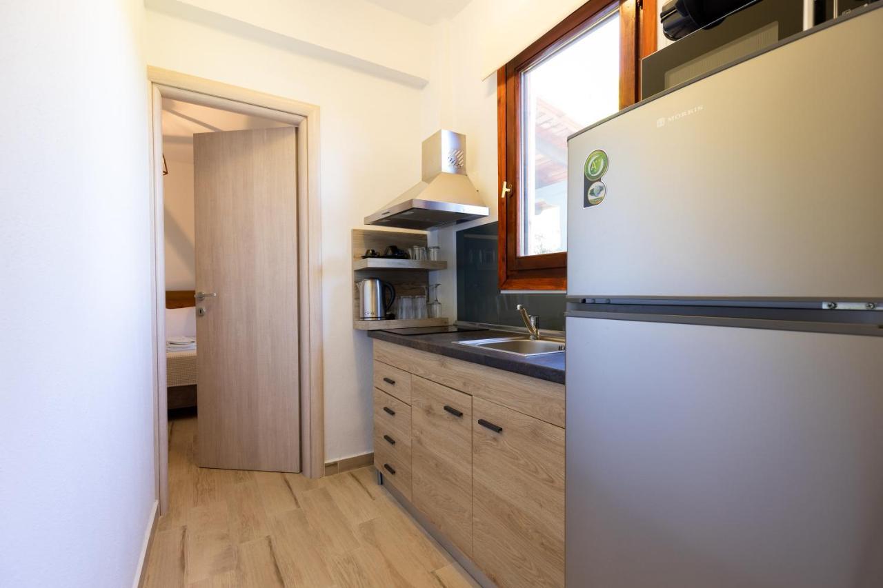 Casa Luxury Suites Paliouri Bagian luar foto