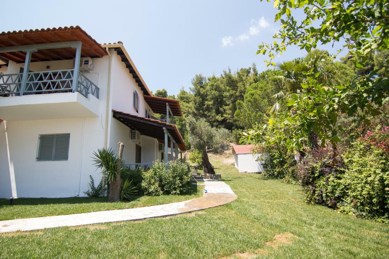 Casa Luxury Suites Paliouri Bagian luar foto